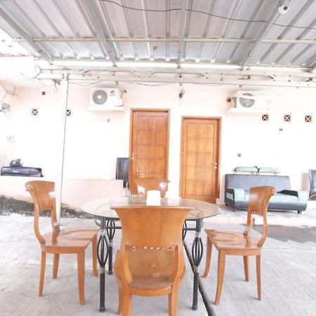 Oyo 91490 Hotel Rumah Kita Cirebon Ngoại thất bức ảnh