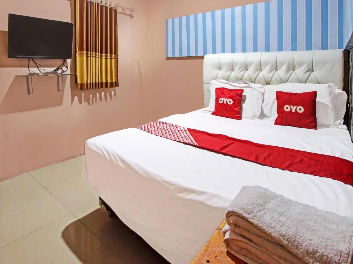 Oyo 91490 Hotel Rumah Kita Cirebon Ngoại thất bức ảnh
